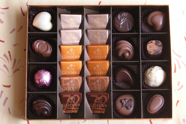 chocolates-566200_640